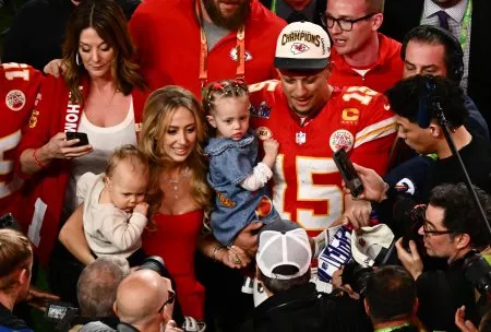 Brittany Mahomes shared photos of Golden Raye’s face for the first time and Drops a Shocking Bombshell About Her Newborn Daughter – You Won’t Believe What’s Next! - 24/7 News America